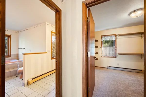 $1,400,000 | 8324 Woodlane Road, Sturgeon Bay, WI 54235