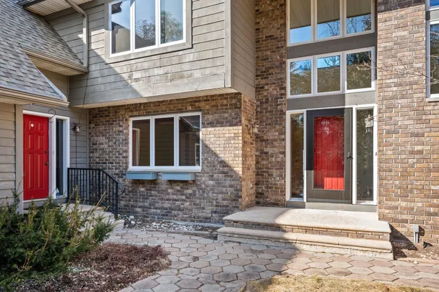 $1,400,000 | 8324 Woodlane Road, Sturgeon Bay, WI 54235