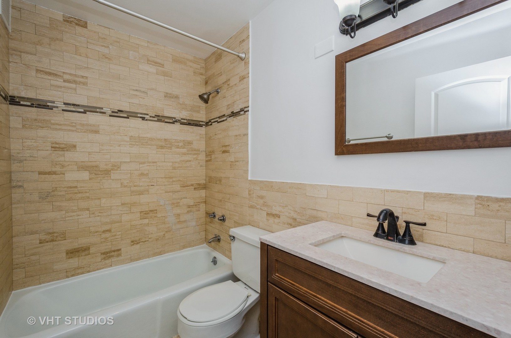 5445 North Sheridan Road, Unit 707 Chicago, IL 60640 - Photo 10 of 11