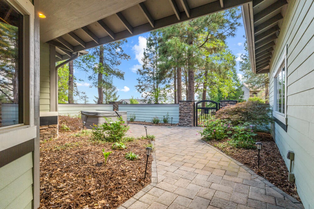11660 Kestrel Road Klamath Falls, OR 97601 - Photo 51 of 58 11660KestrelRd-35