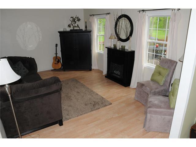 211 Barry Road Southwest Reynoldsburg, OH 43068 - Photo 11 of 21 Gallery Image 11