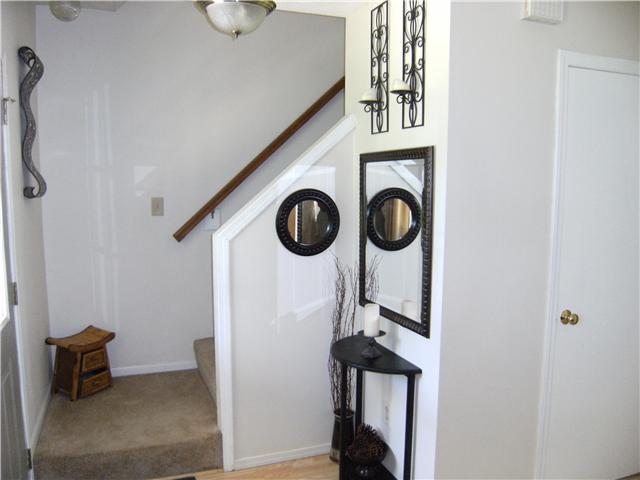 211 Barry Road Southwest Reynoldsburg, OH 43068 - Photo 14 of 21 Gallery Image 14