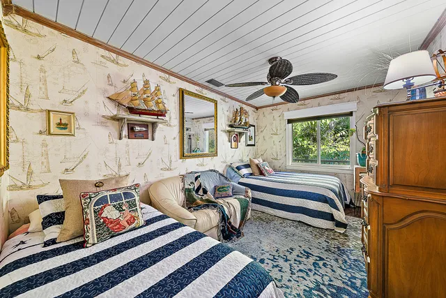 $9,500 | 12140 Southeast Indian River Drive North, Hobe Sound, FL 33455