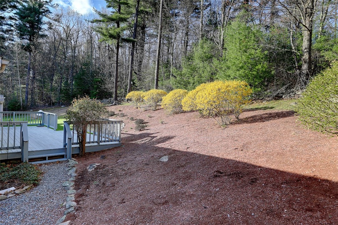 15 Scott Farm Road North Smithfield, RI 02896 - Photo 5 of 27 Gallery Image 5