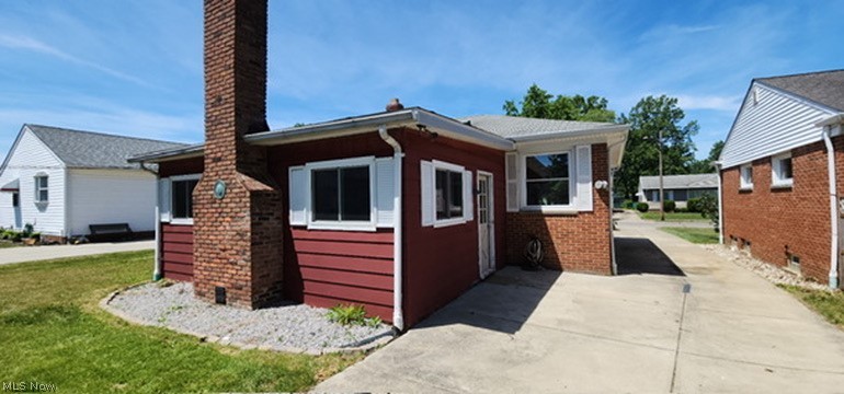 1713 Empire Road Wickliffe, OH 44092 - Photo 10 of 13