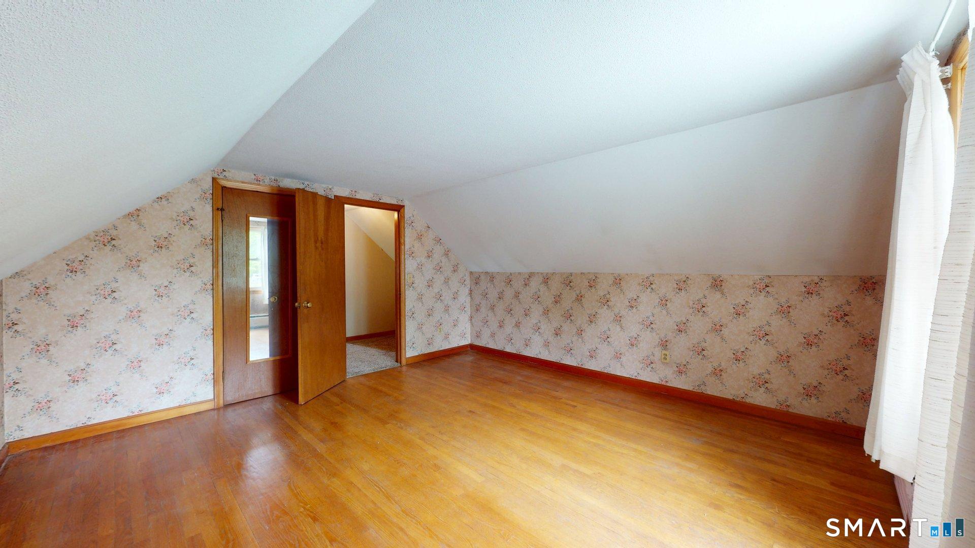 5 Pershing Road Windsor Locks, CT 06096 - Photo 23 of 40