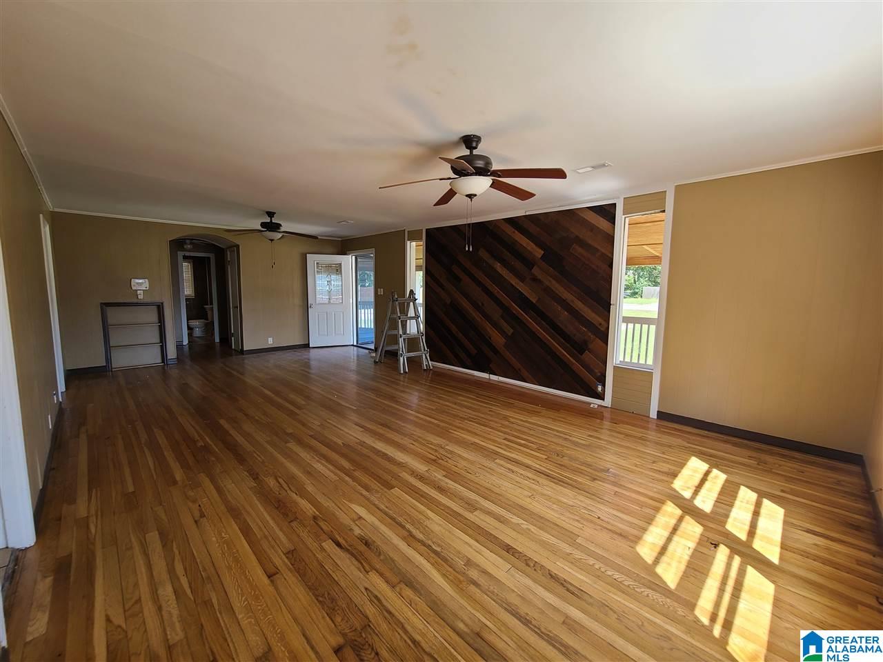 1263 9th Avenue Calera, AL 35040 - Photo 5 of 43