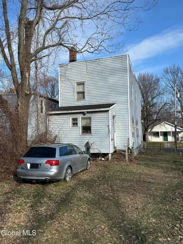 $100,000 | 78 3rd Street, Albany, NY 12210
