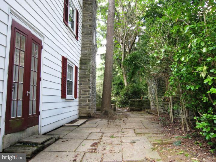 645 North Chester Road Swarthmore, PA 19081 - Photo 6 of 25 Patio