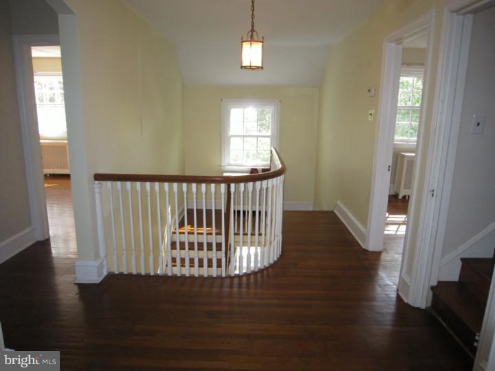 645 North Chester Road Swarthmore, PA 19081 - Photo 8 of 25 Hallway