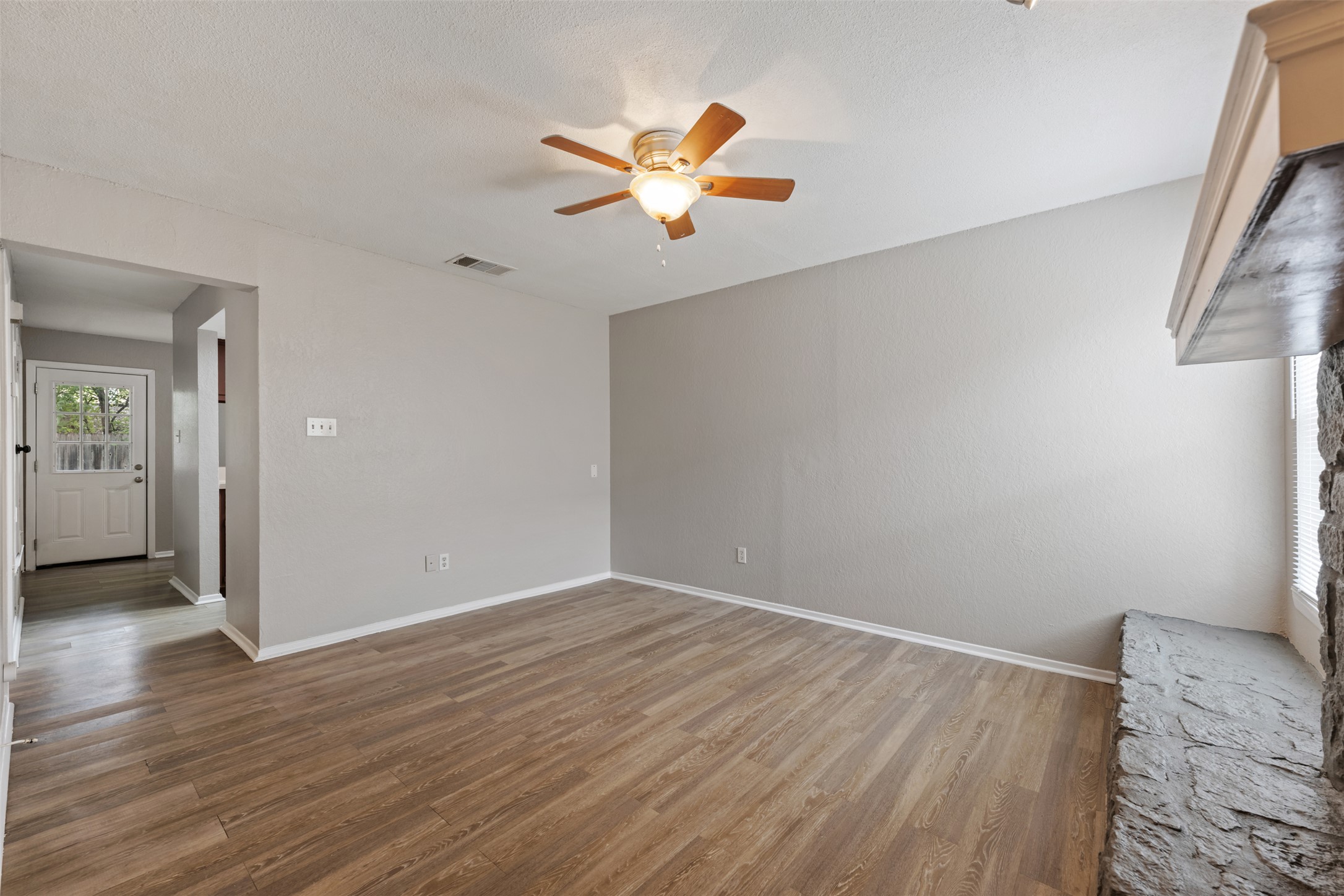 1805 Rawhide Loop Round Rock, TX 78681 - Photo 7 of 31