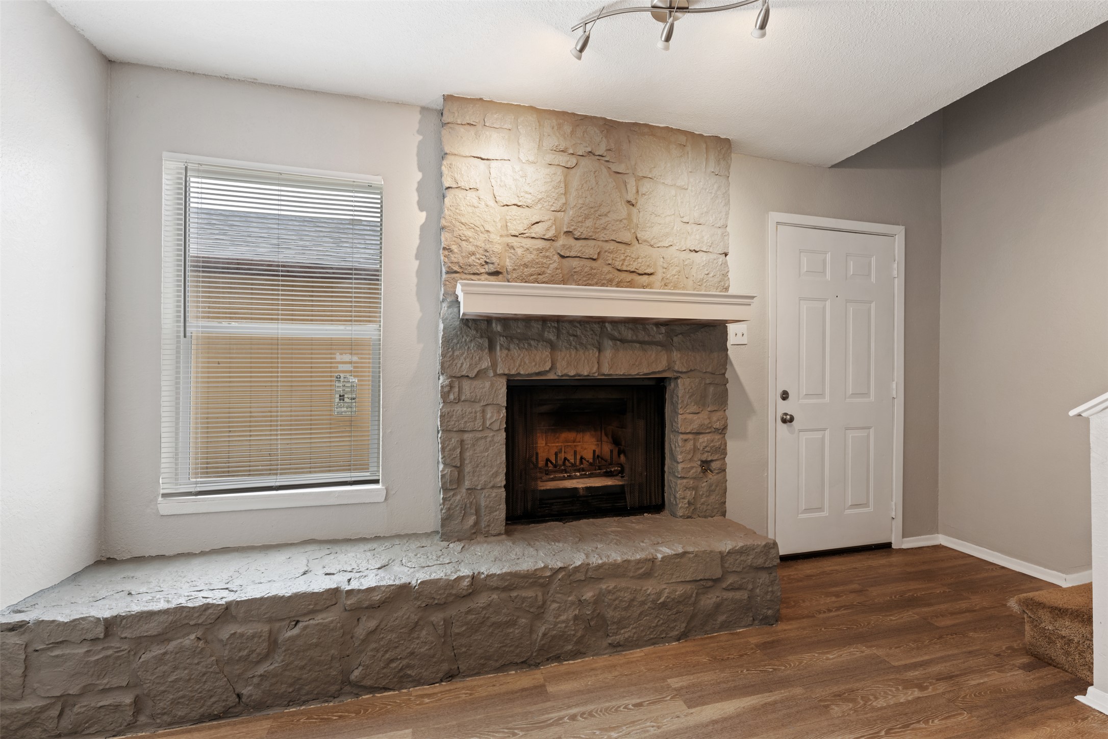 1805 Rawhide Loop Round Rock, TX 78681 - Photo 10 of 31