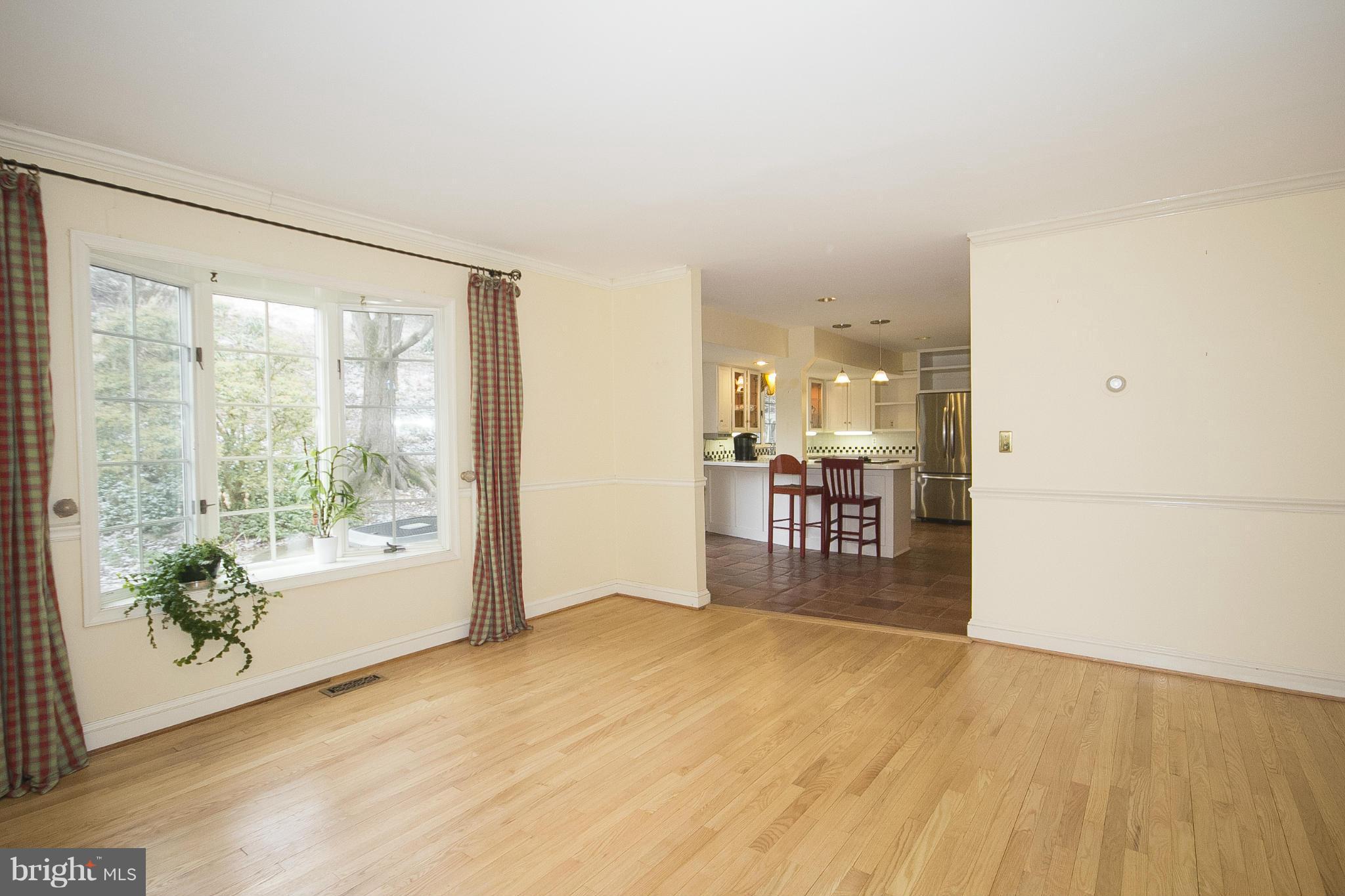 2132 Corbett Road Monkton, MD 21111 - Photo 16 of 30 Family Room