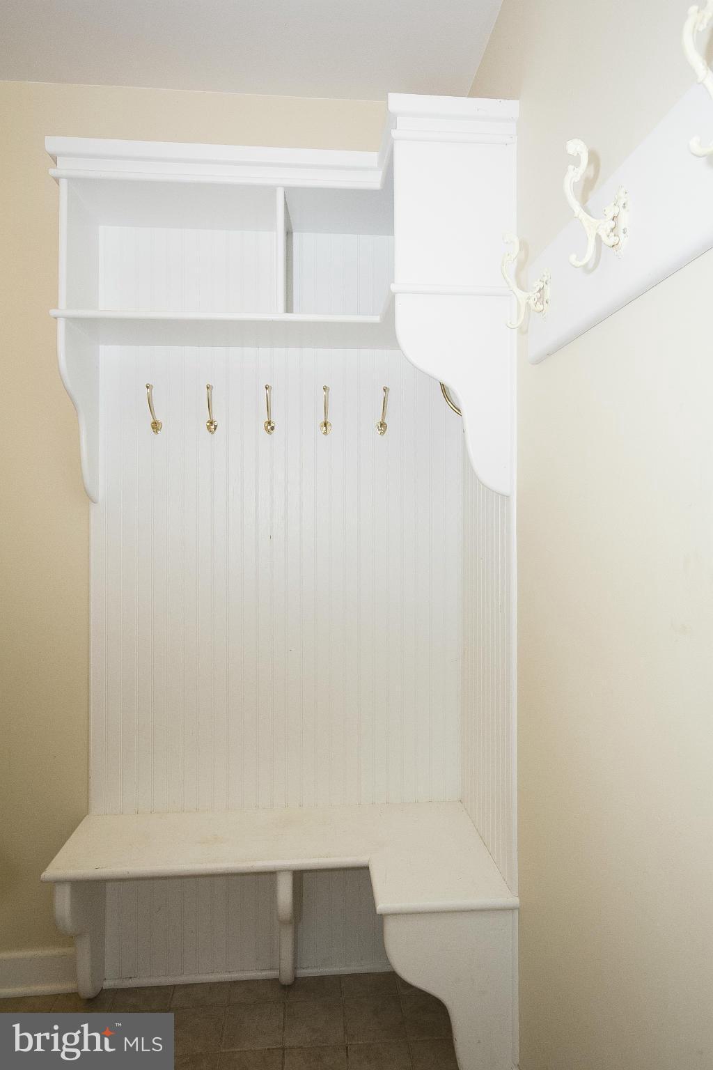 2132 Corbett Road Monkton, MD 21111 - Photo 20 of 30 Boot/coat area