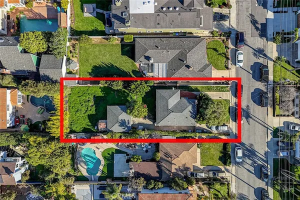 $2,450,000 | 1647 Ruhland Avenue, Manhattan Beach, CA 90266