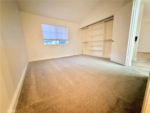 $291,500 | 16377 Lakeshore Drive, Unit 2D, Lake Elsinore, CA 92530