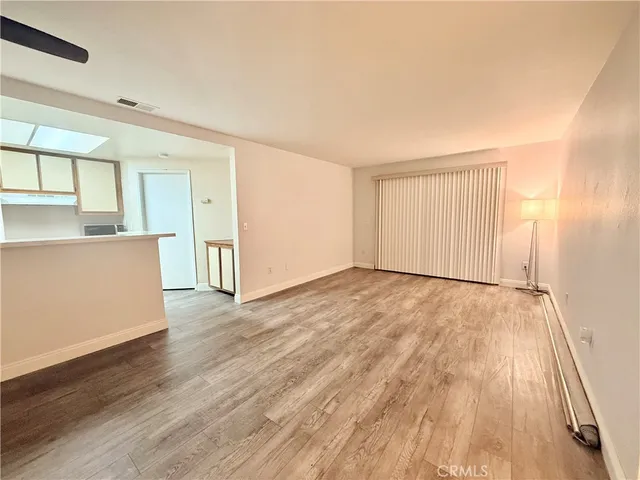 $291,500 | 16377 Lakeshore Drive, Unit 2D, Lake Elsinore, CA 92530