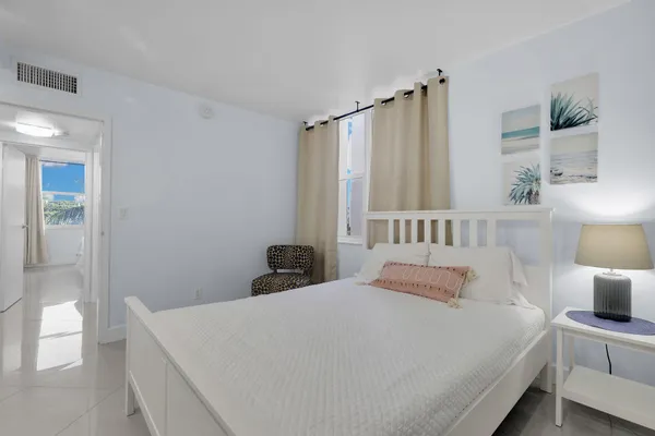 $439,000 | 88500 Overseas Highway, Unit 301, Islamorada, FL 33036