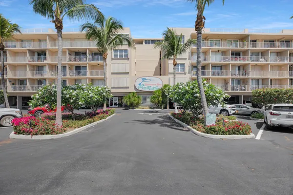 $439,000 | 88500 Overseas Highway, Unit 301, Islamorada, FL 33036