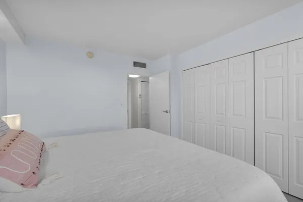 $439,000 | 88500 Overseas Highway, Unit 301, Islamorada, FL 33036