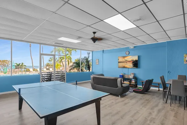 $439,000 | 88500 Overseas Highway, Unit 301, Islamorada, FL 33036