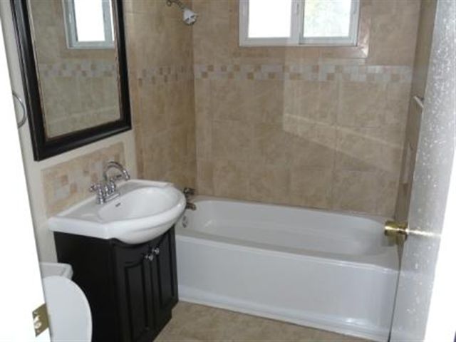 2011 North Vista Road Spokane Valley, WA 99212 - Photo 5 of 7