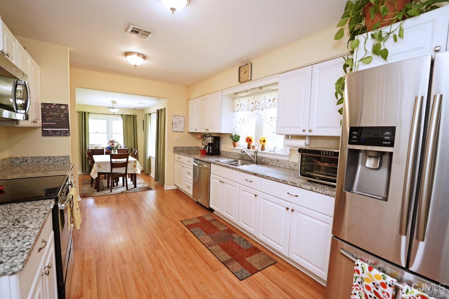 129 Fresh Ponds Road Monroe Township, NJ 08831 - Photo 24 of 65 Gallery Image 24