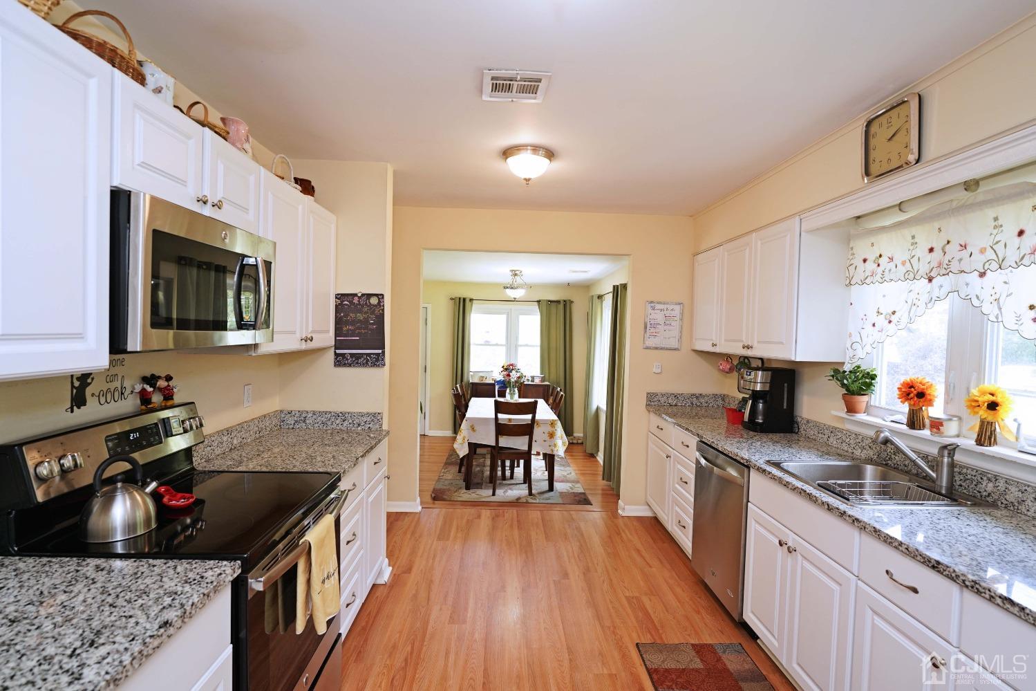 129 Fresh Ponds Road Monroe Township, NJ 08831 - Photo 25 of 65 Gallery Image 25