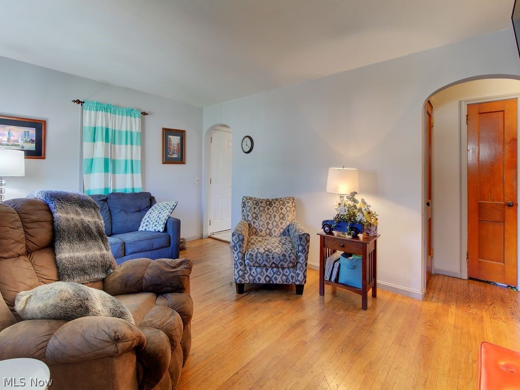 4870 Arbor Road Southwest Canton, OH 44710 - Photo 6 of 27 Gallery Image 6