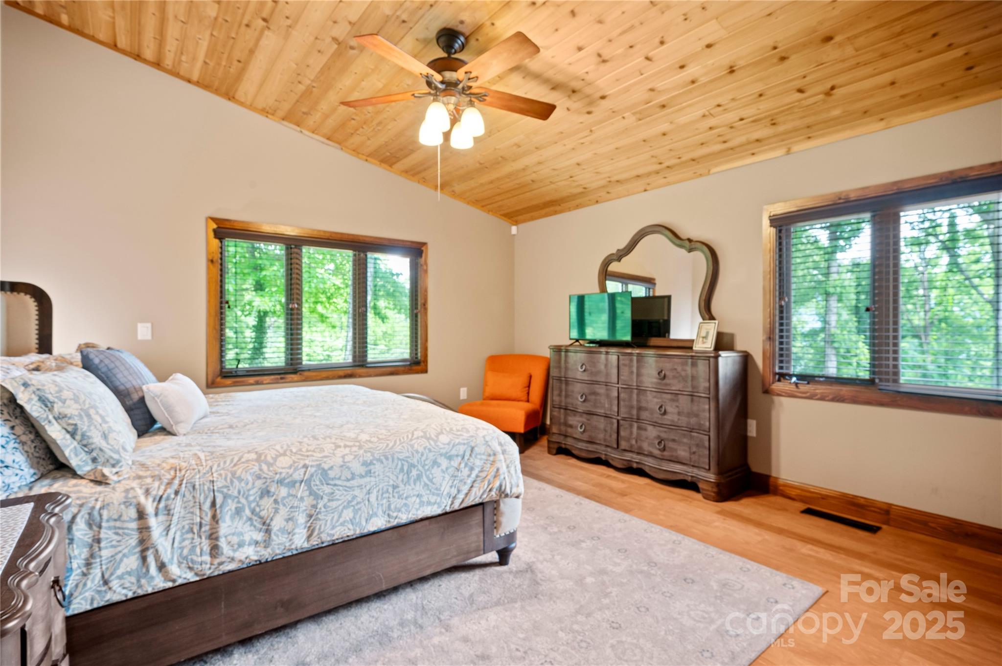 2045 Hogback Mountain Road Tryon, NC 28782 - Photo 15 of 37
