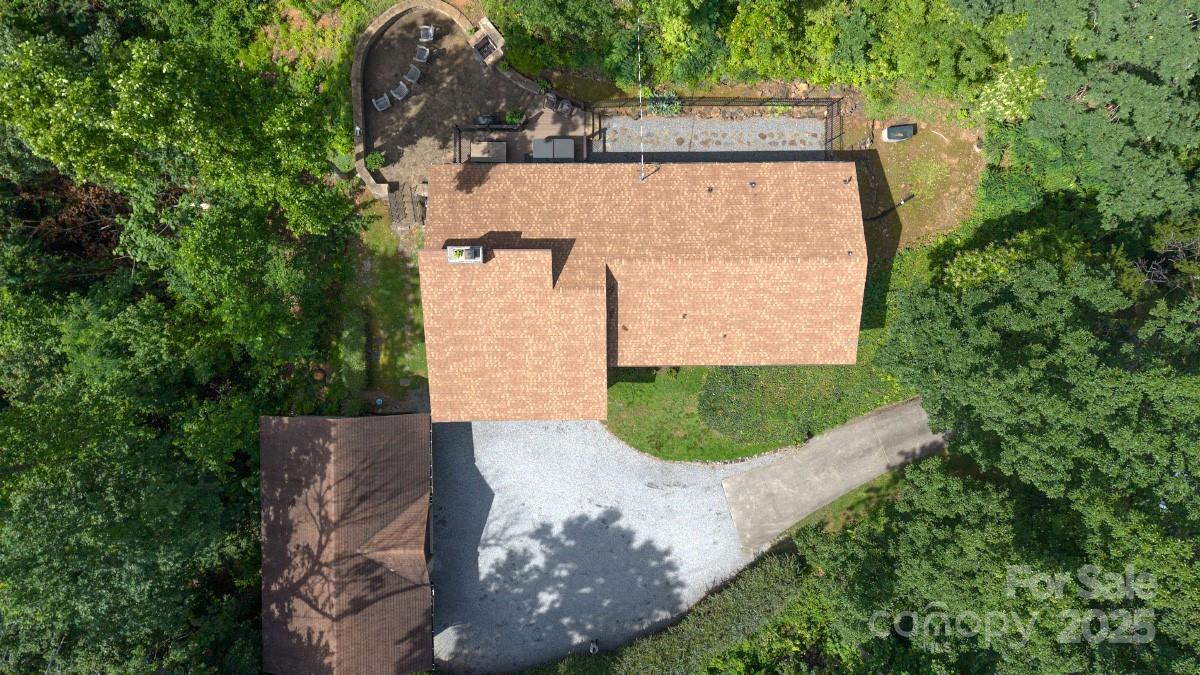 2045 Hogback Mountain Road Tryon, NC 28782 - Photo 35 of 37