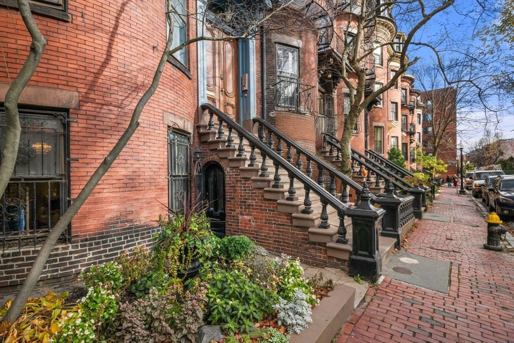 15 Concord Square, Unit A Boston, MA 02118 - Photo 16 of 22