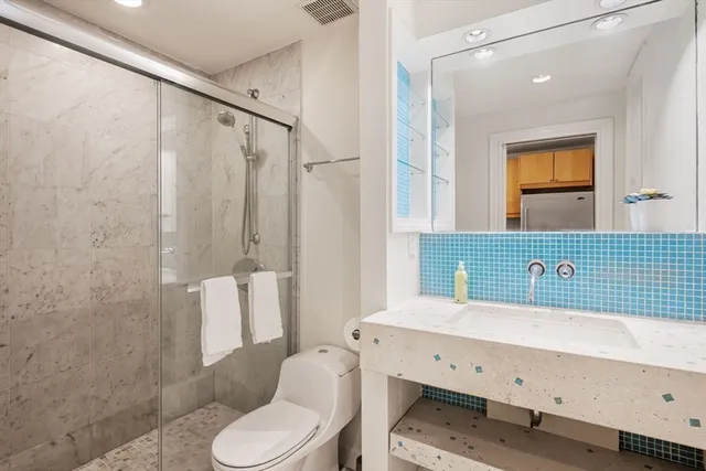 $525,000 | 15 Concord Square, Unit A, Boston, MA 02118