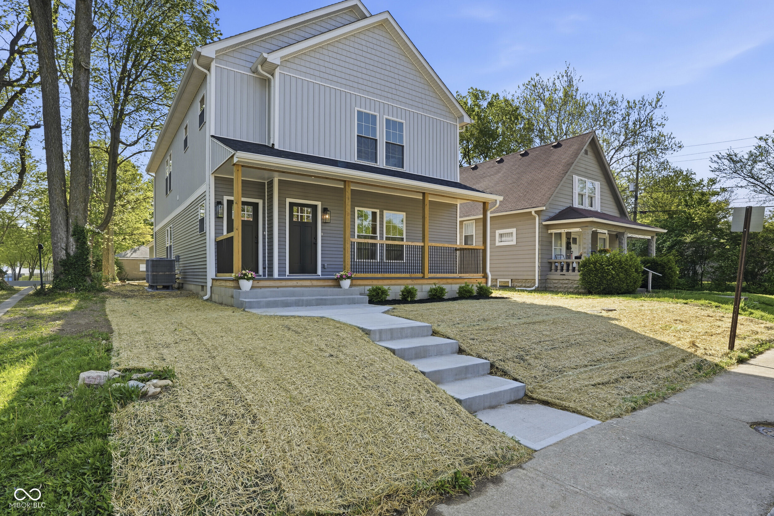 4623 Rookwood Avenue Indianapolis, IN 46208 - Photo 3 of 64