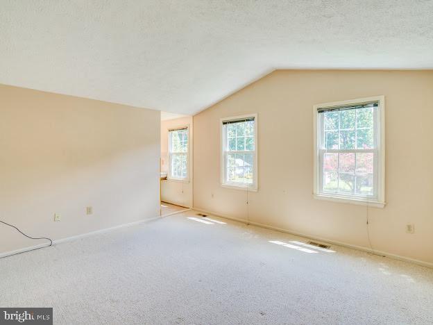 9720 Ironmaster Drive Burke, VA 22015 - Photo 41 of 46 an empty room with windows