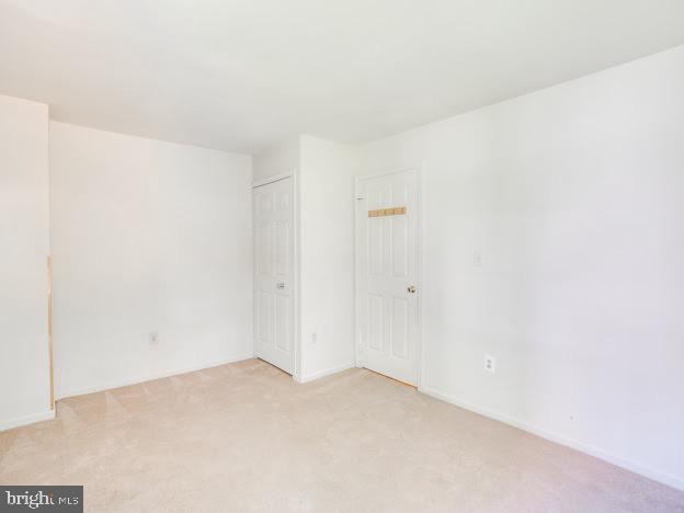 9720 Ironmaster Drive Burke, VA 22015 - Photo 45 of 46 a view of an empty room