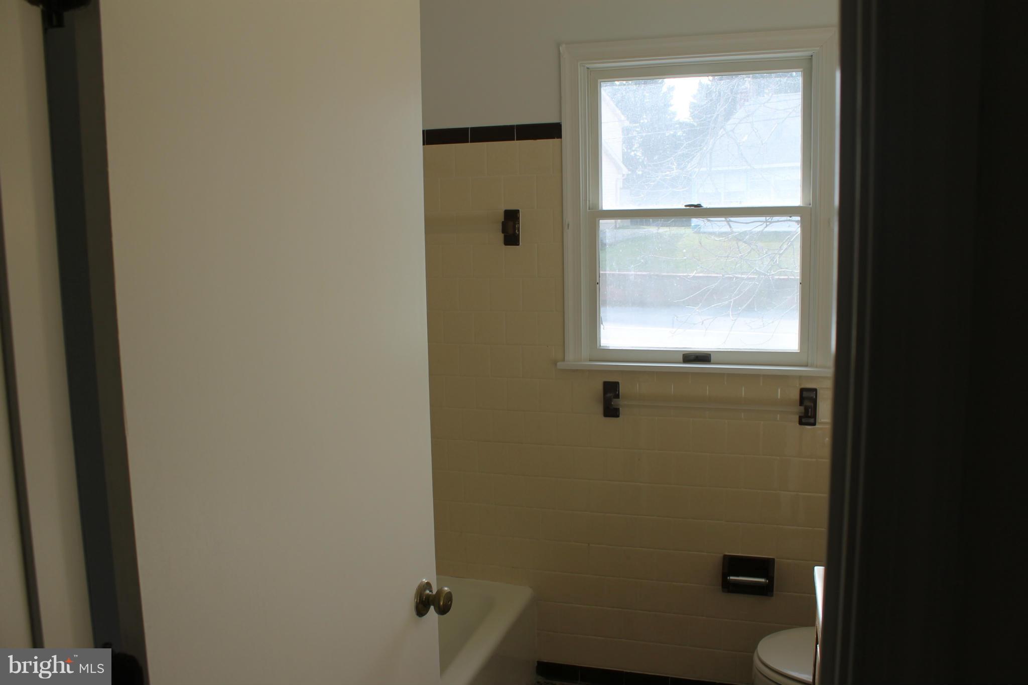 2803 Ridge Road Huntingtown, MD 20639 - Photo 27 of 27 Bath