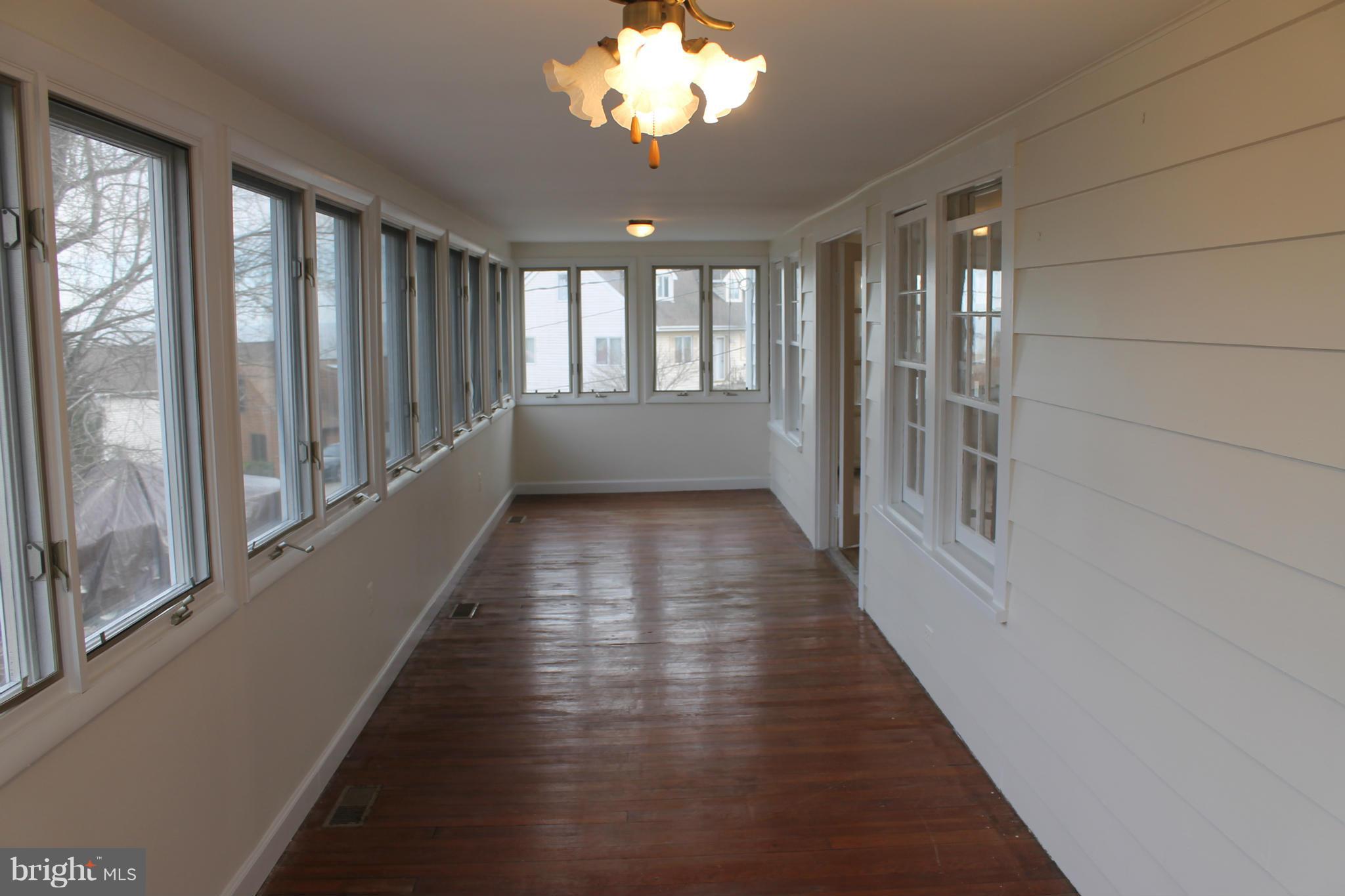 2803 Ridge Road Huntingtown, MD 20639 - Photo 10 of 27 Interior (General)