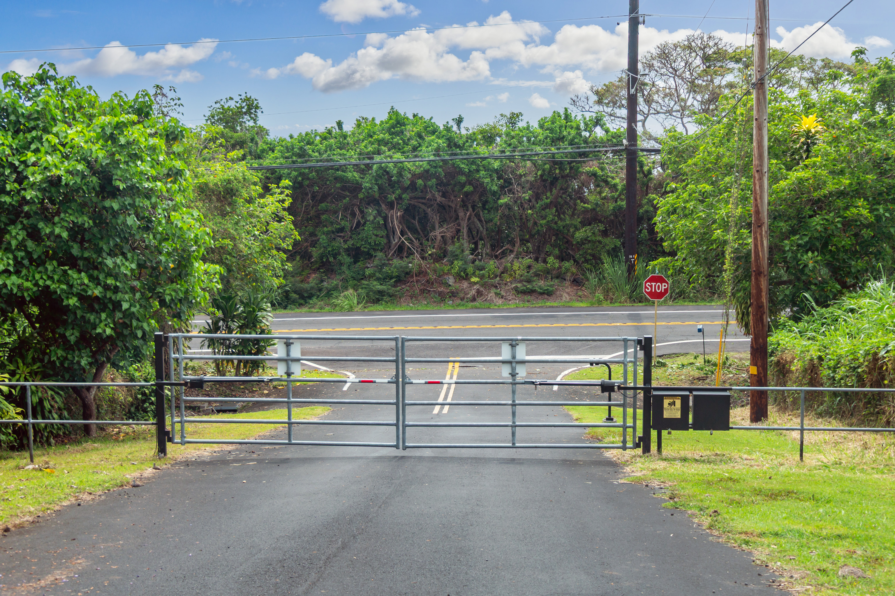 87-1081 Haleili Road Captain Cook, HI 96704 - Photo 24 of 24 a view of a park