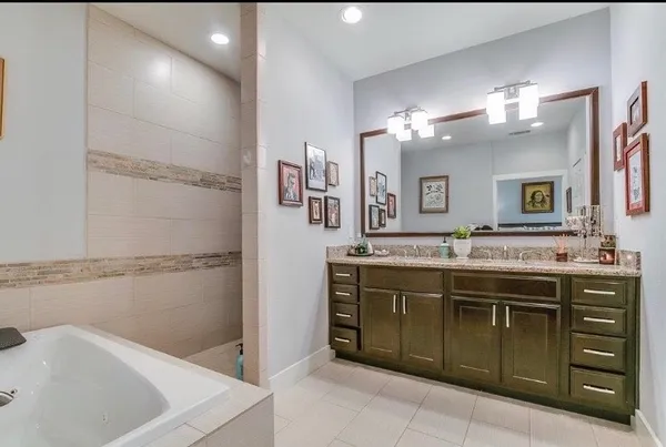 $3,500 | 1703 Patterson Street, Unit B, Houston, TX 77007