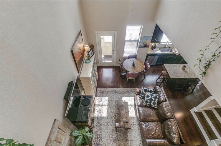 1703 Patterson Street, Unit B Houston, TX 77007 - Photo 2 of 26