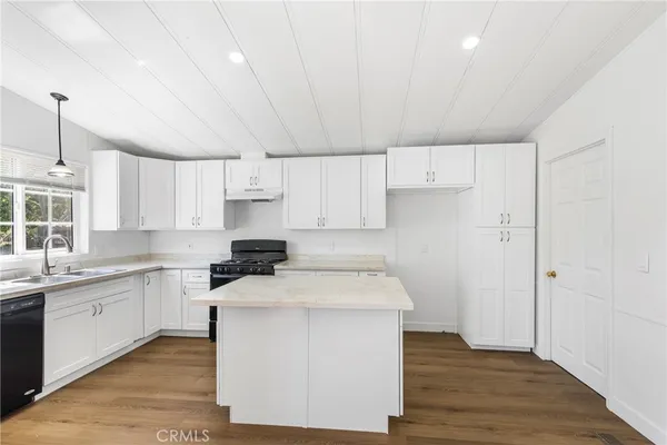 $515,000 | 10220 Wrangler Way, Corona, CA 92883