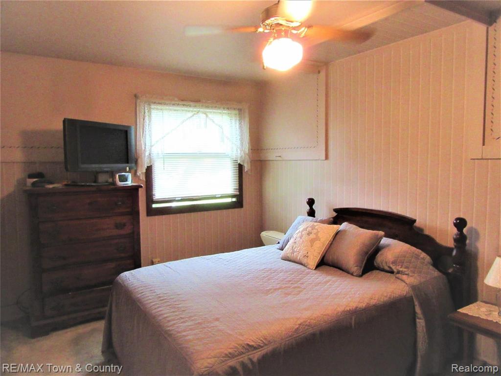 1021 Stonehenge Road Flint, MI 48532 - Photo 21 of 30