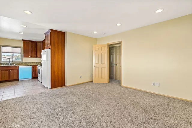 $1,925 | 113 North 1st Street, Unit D, Alhambra, CA 91801