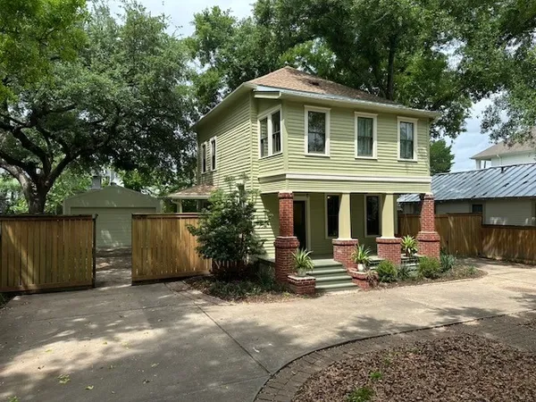 $6,300 | 1023 Tulane Street, Houston, TX 77008