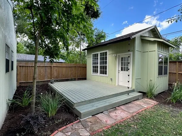 $6,300 | 1023 Tulane Street, Houston, TX 77008