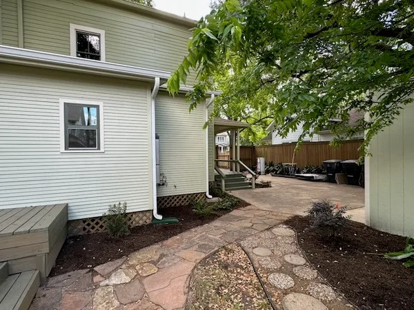 $6,300 | 1023 Tulane Street, Houston, TX 77008