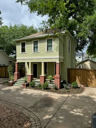 $6,300 | 1023 Tulane Street, Houston, TX 77008