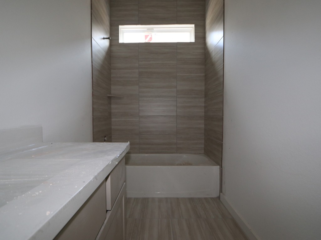 173 Bishop Wood Road Dripping Springs, TX 78620 - Photo 15 of 19