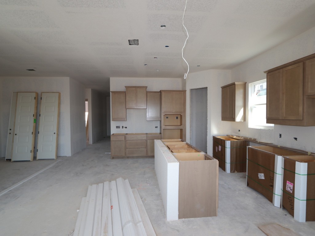 173 Bishop Wood Road Dripping Springs, TX 78620 - Photo 4 of 19